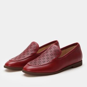 Aliya Red Breeze Shoe